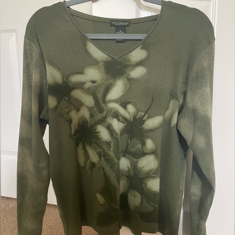Great northwest long sleeve t-shirt